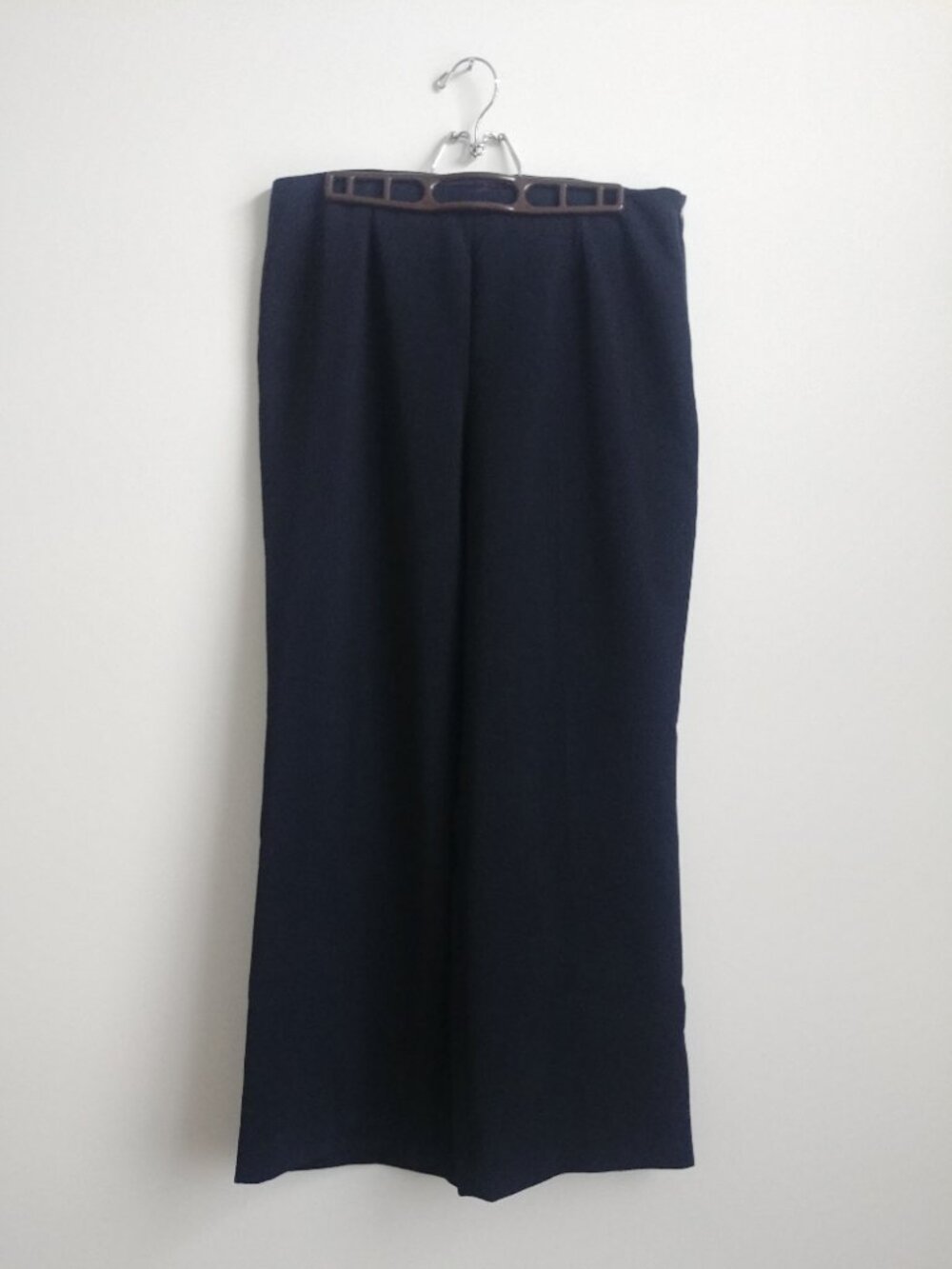 Isaac Mizrahi size 12 wide leg very dark navy blue classic pants trousers